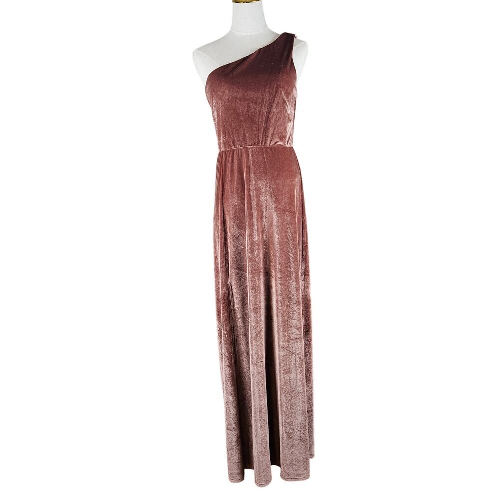 Baltic Born One-Shoulder Velvet Gown in Dusty Rose